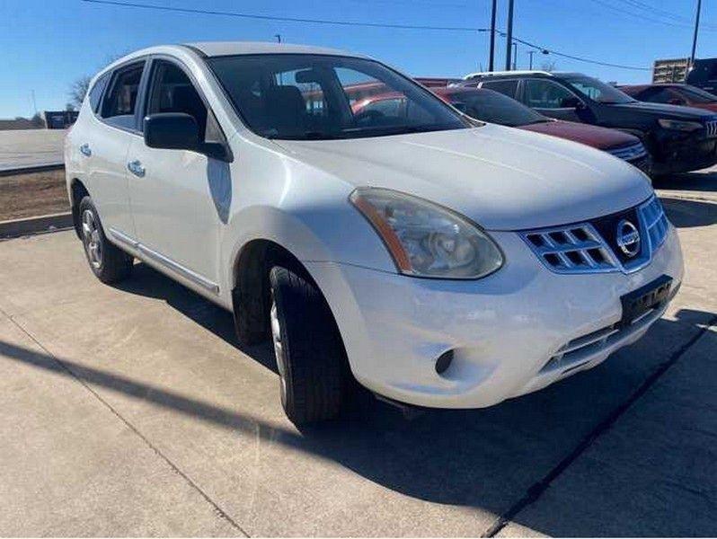 Nissan Rogue  2013