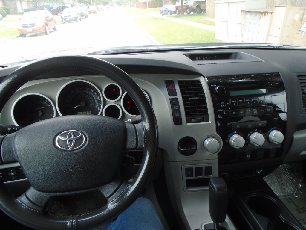 Toyota Tundra  2007