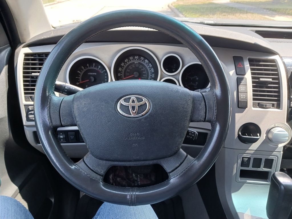 Toyota Tundra  2007