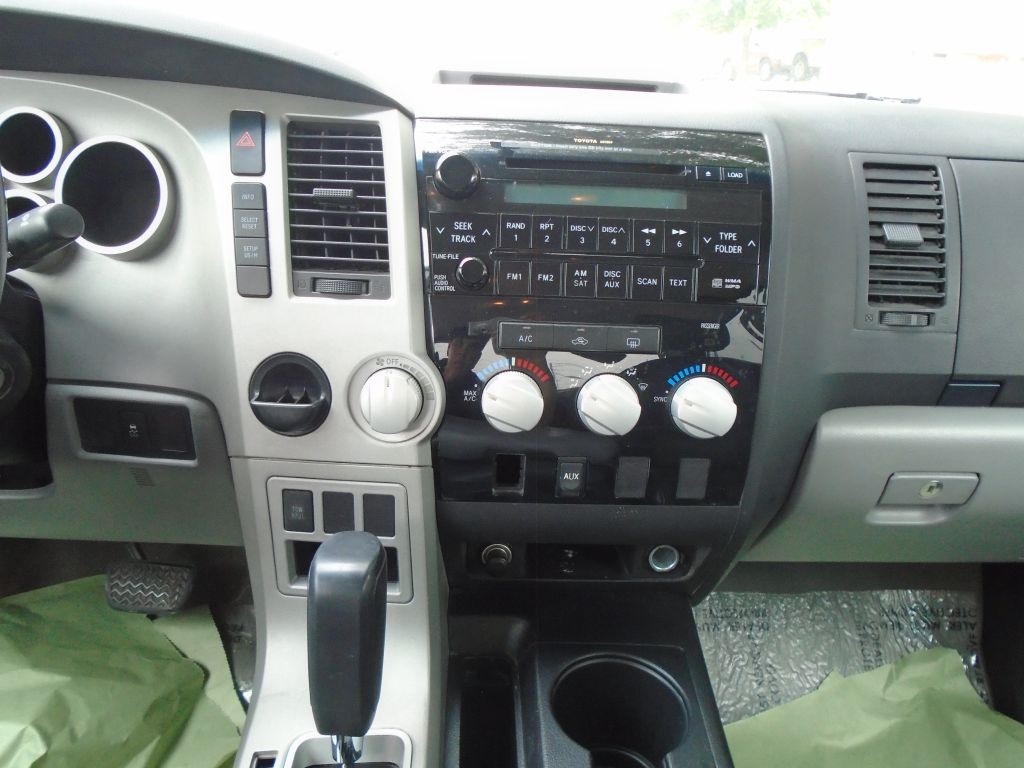 Toyota Tundra  2007