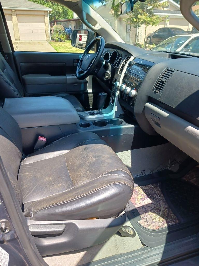 Toyota Tundra  2007
