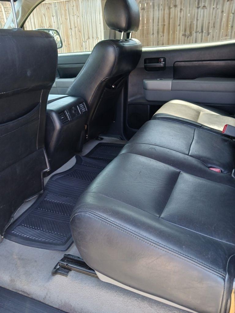 Toyota Tundra  2007