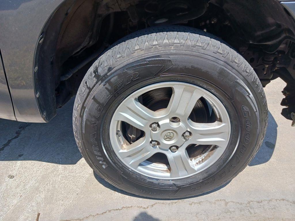 Toyota Tundra  2007