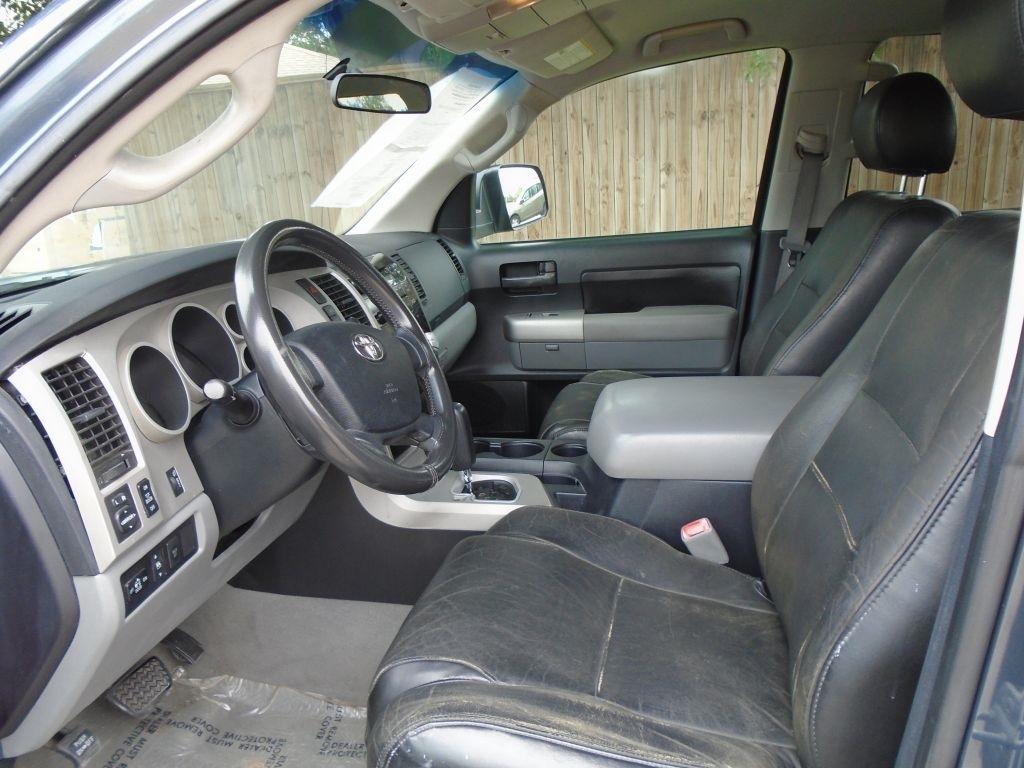 Toyota Tundra  2007