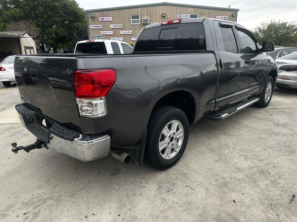 Toyota Tundra  2012