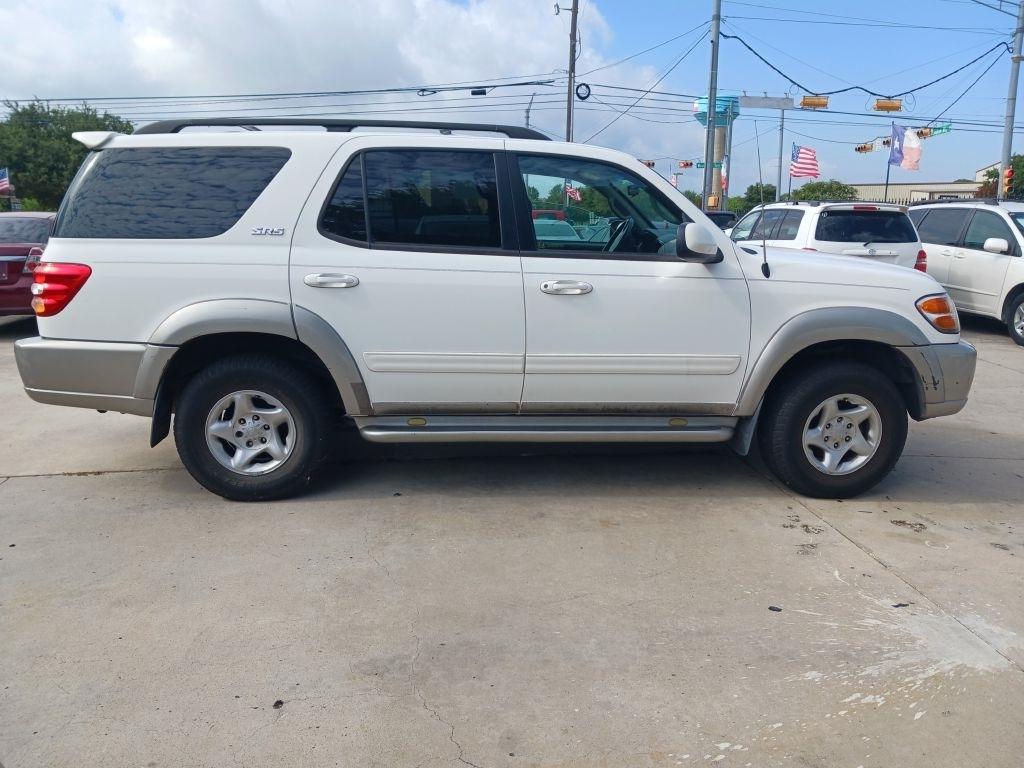 Toyota Sequoia  2002
