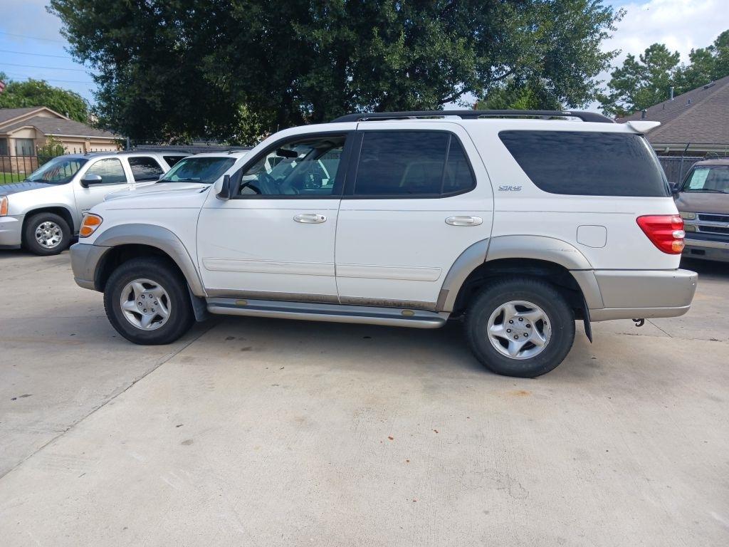 Toyota Sequoia  2002