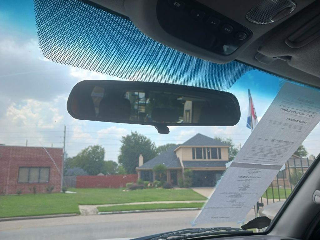 Toyota Sequoia  2002