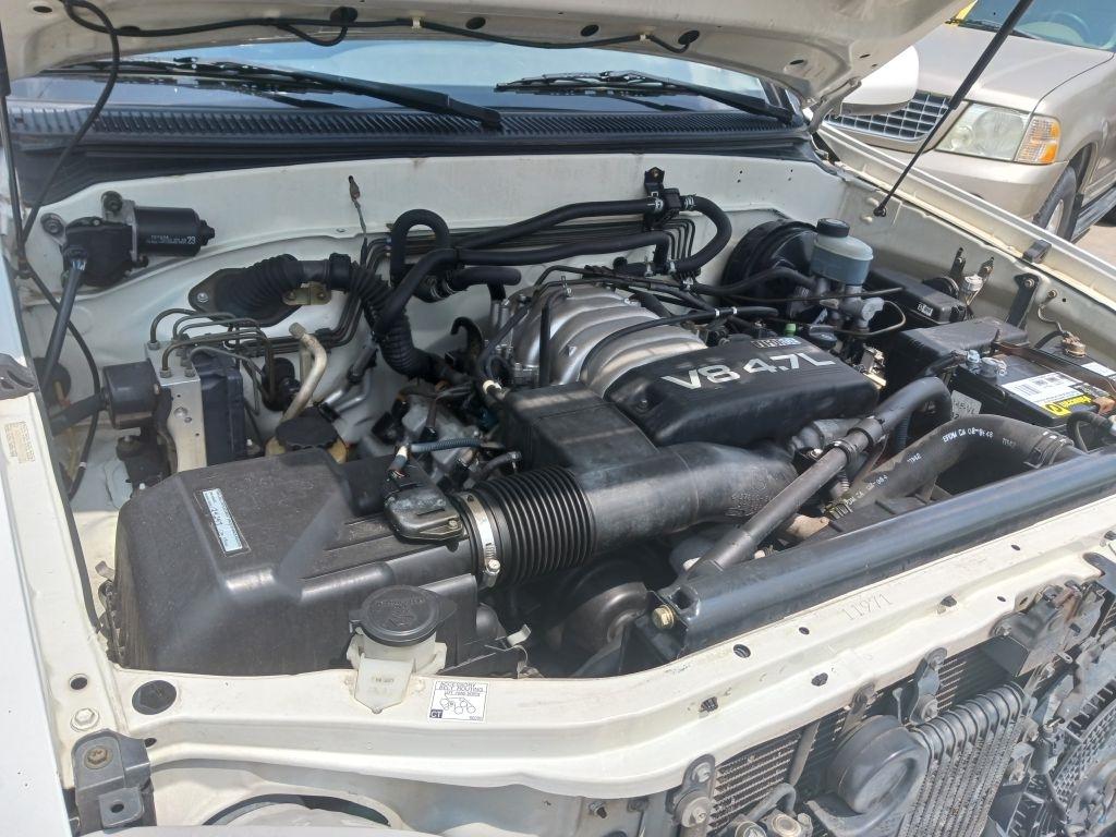 Toyota Sequoia  2002