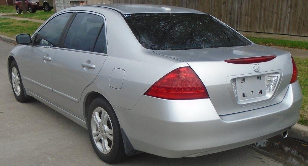 Honda Accord  2006