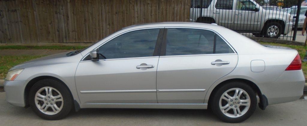 Honda Accord  2006