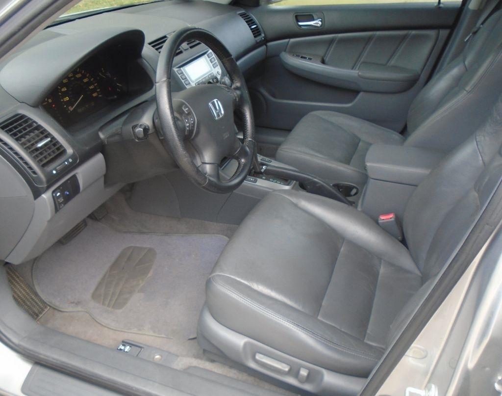 Honda Accord  2006