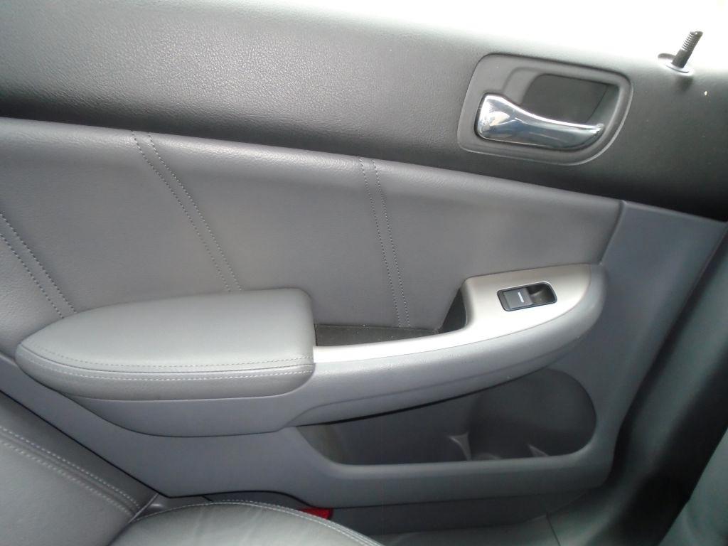 Honda Accord  2006