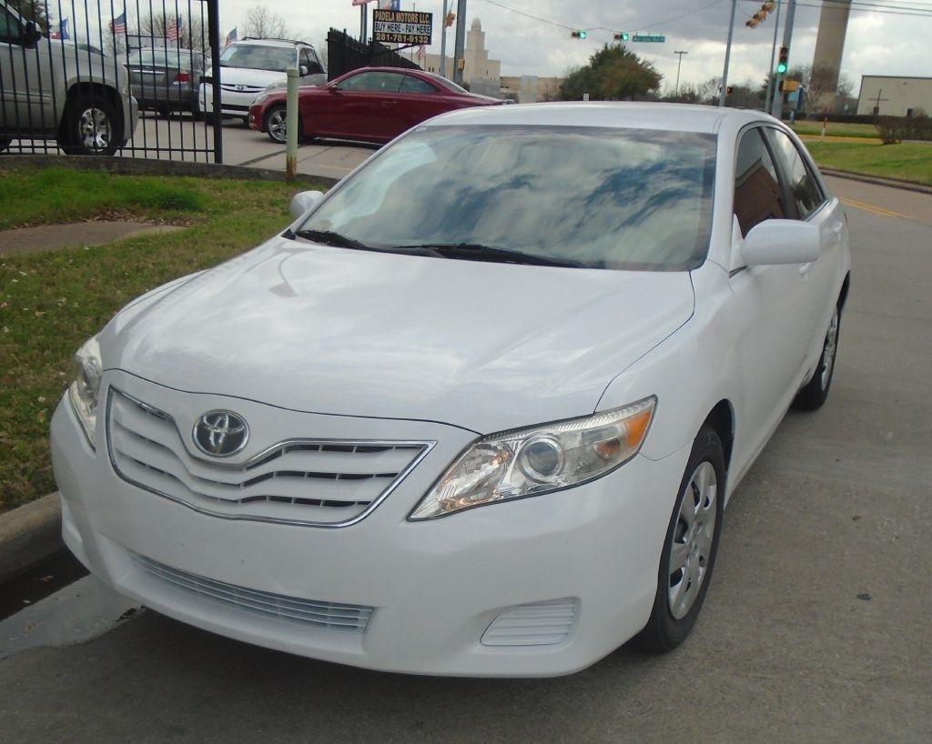 2011 Toyota Camry 2.5 Auto's photo