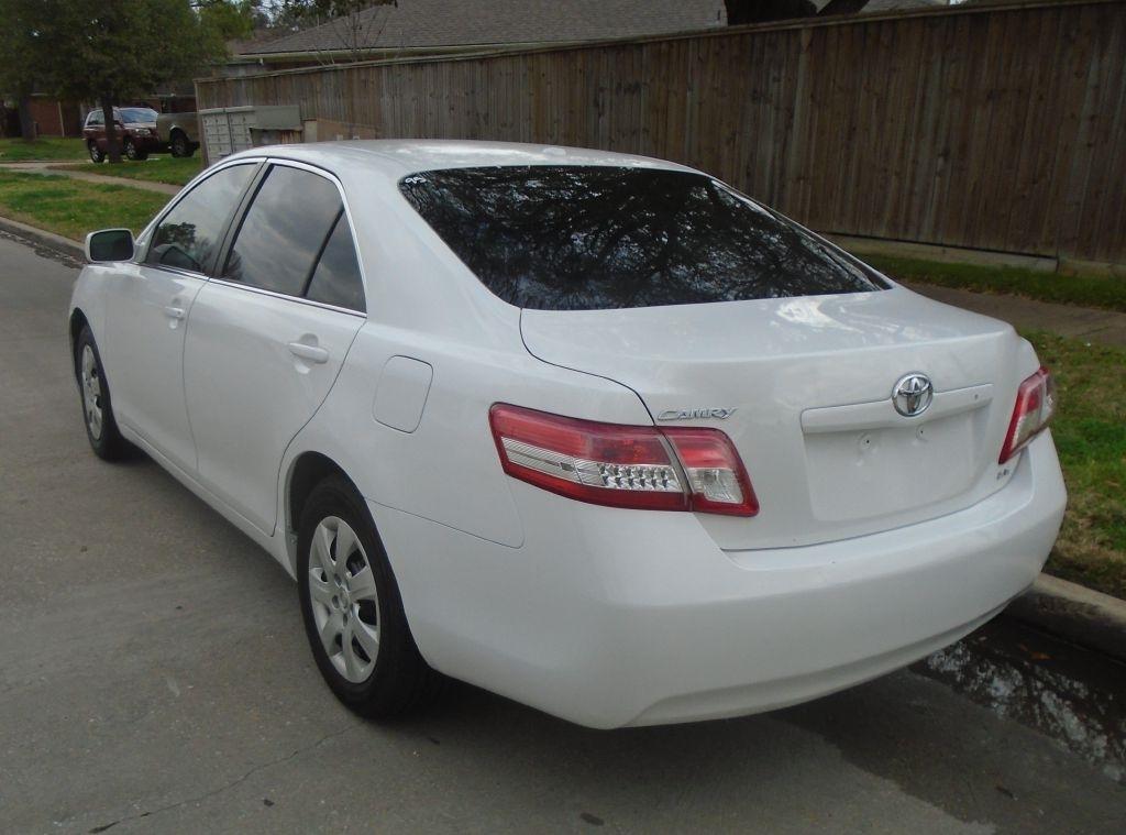Toyota Camry  2011