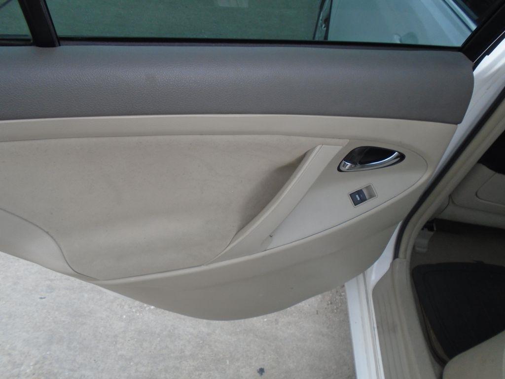 Toyota Camry  2011