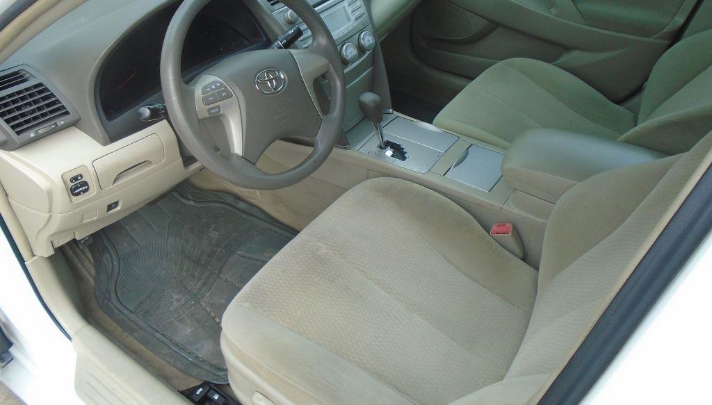 Toyota Camry  2011