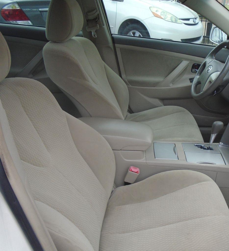 Toyota Camry  2011