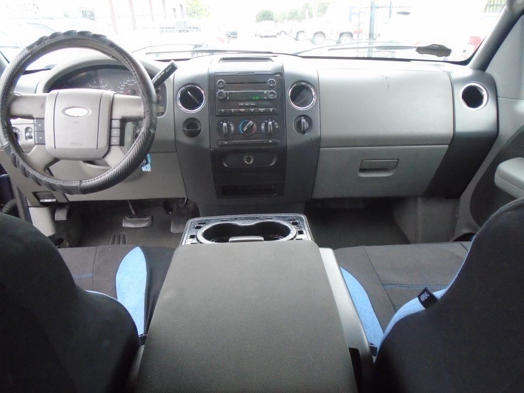 Ford F-150  2005