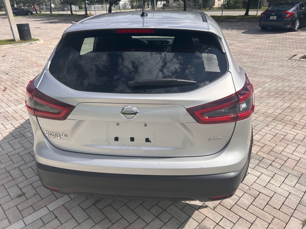 Nissan Rogue Sport SV AWD 2020