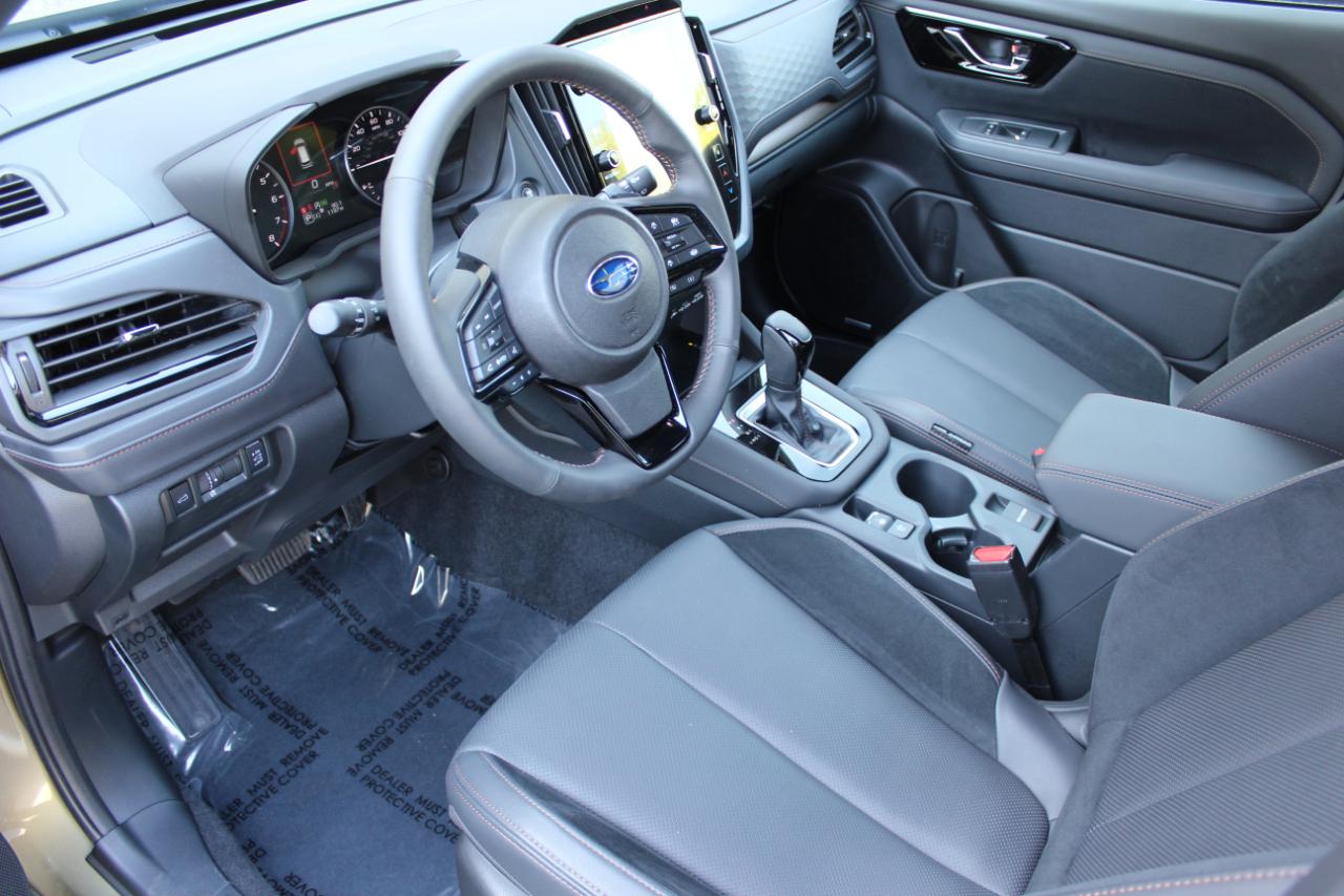 Subaru Forester Touring 2025