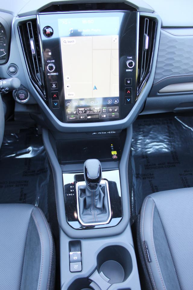 Subaru Forester Touring 2025