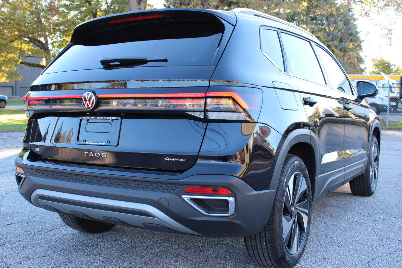 Volkswagen Taos SE 4Motion 2025 Volkswagen Taos SE 4Motion 2025
