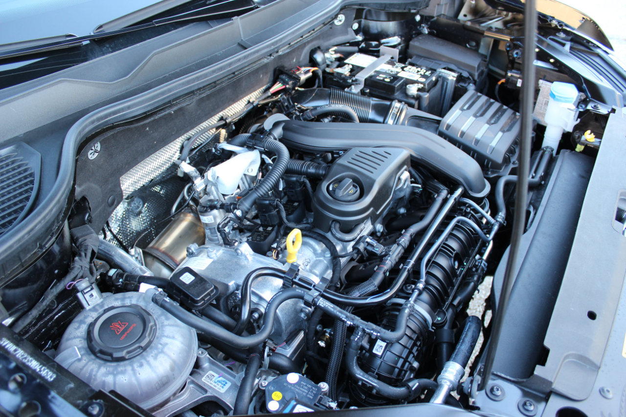 Volkswagen Taos SE 4Motion 2025 Volkswagen Taos SE 4Motion 2025