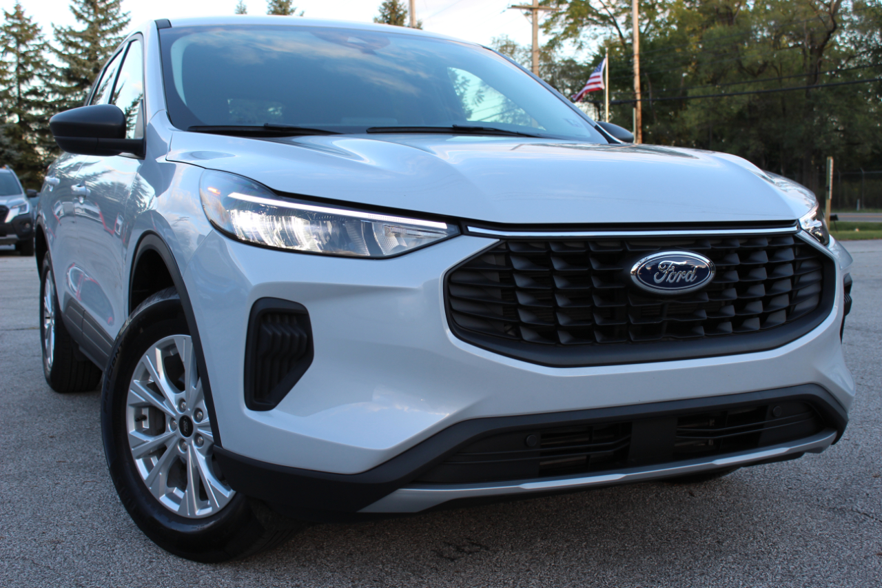 2025 Ford Escape Active photo 2