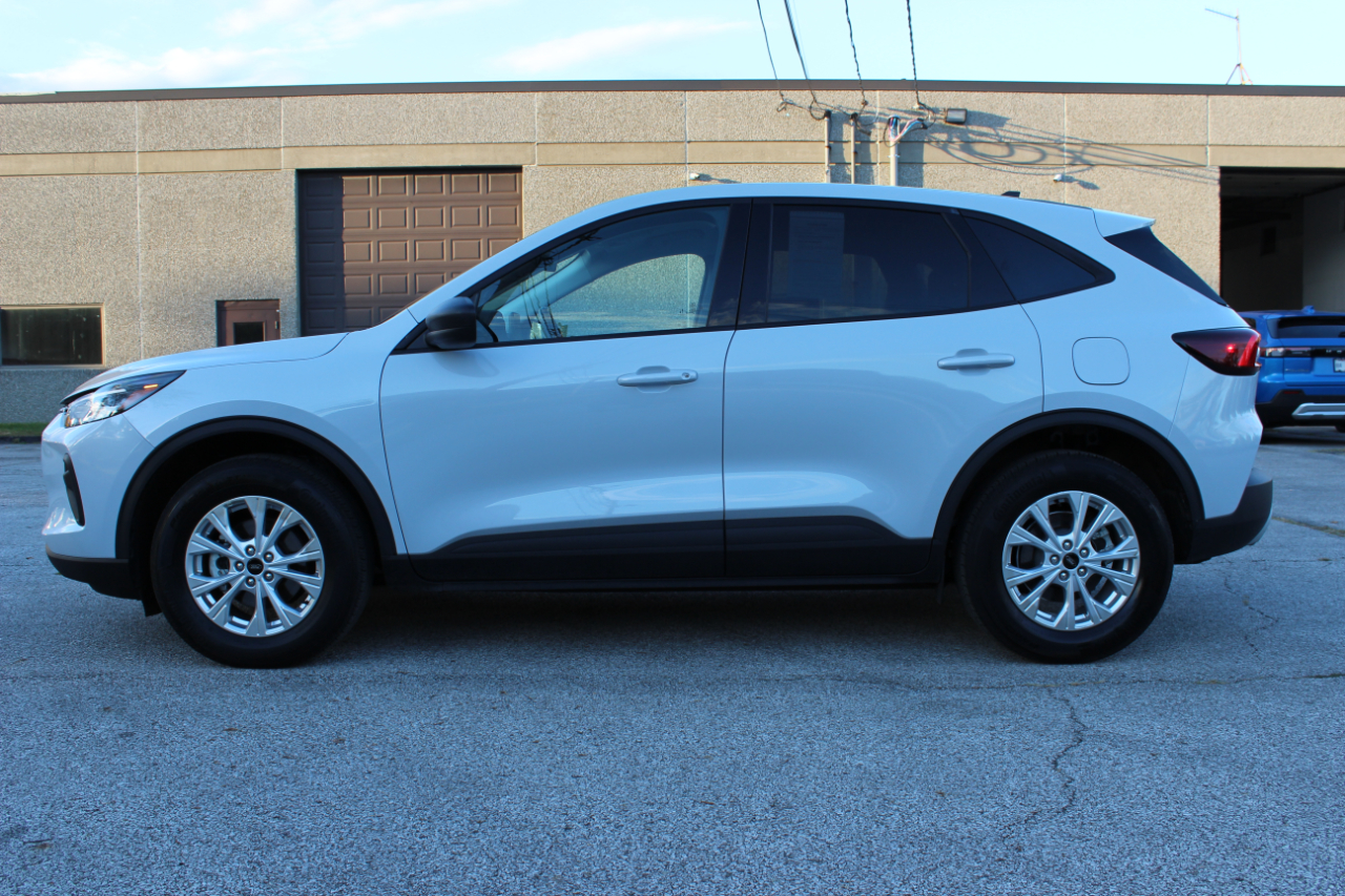 2025 Ford Escape Active photo 4