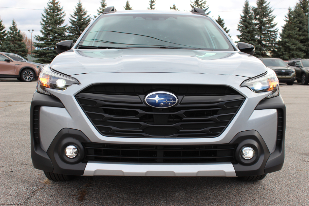 2025 Subaru Outback Onyx Edition photo 4