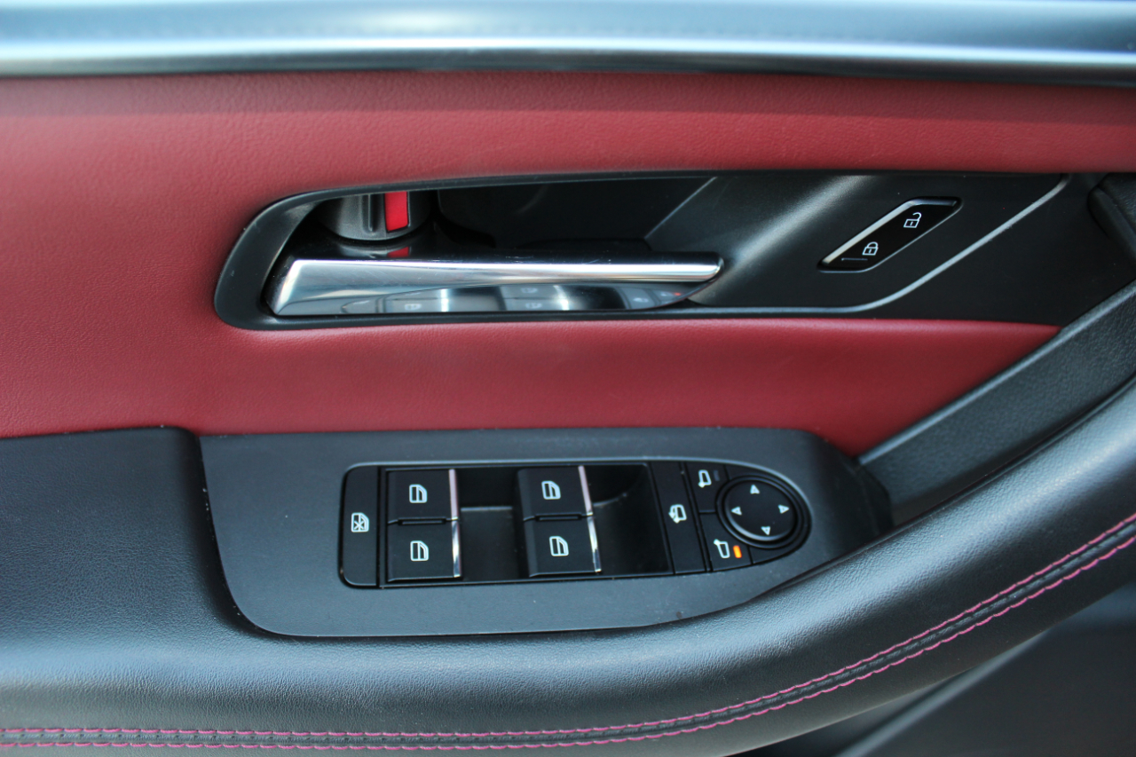 2025 Mazda CX-70 Premium Plus photo 11