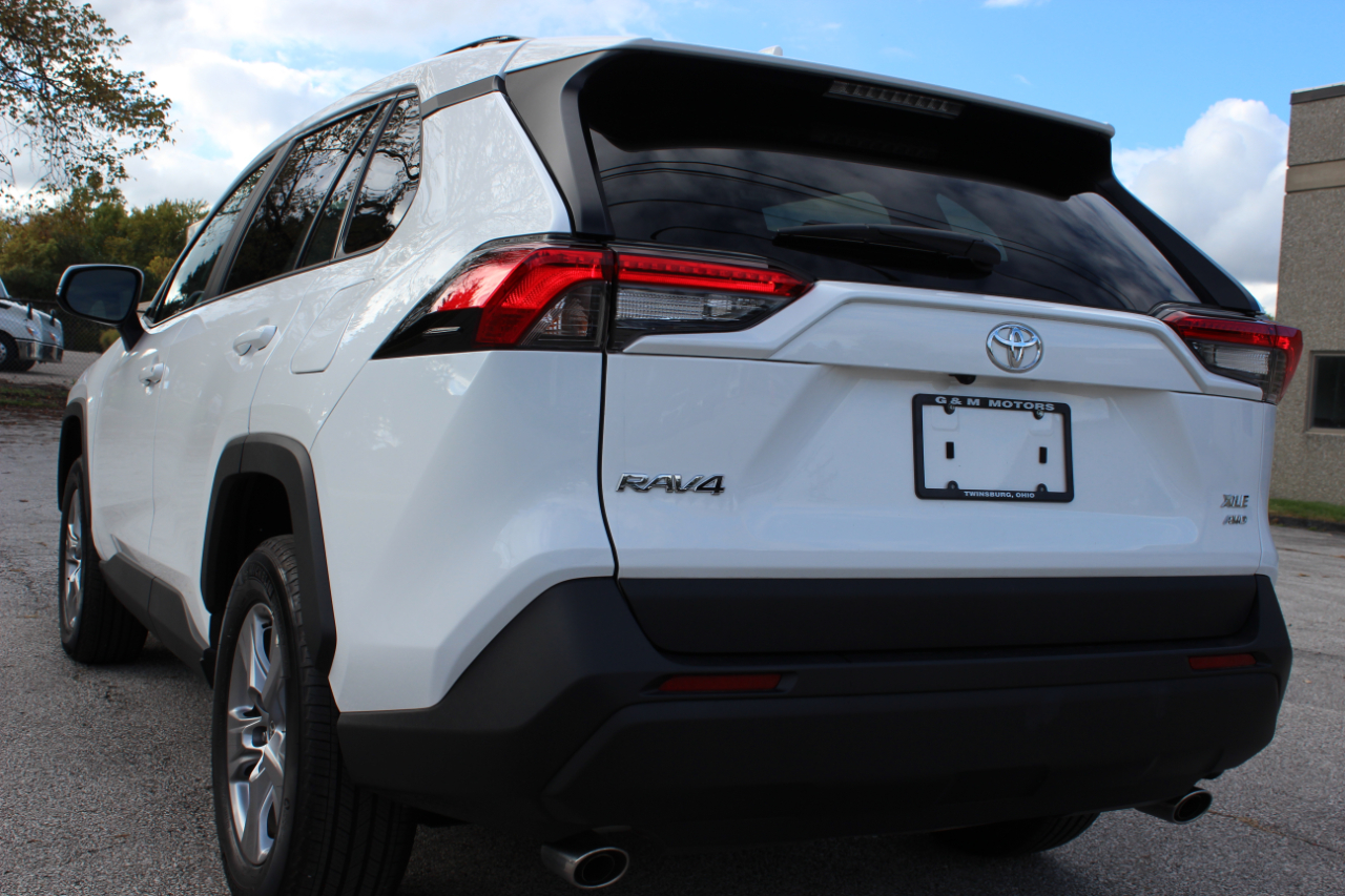 Toyota RAV4 XLE AWD 2025