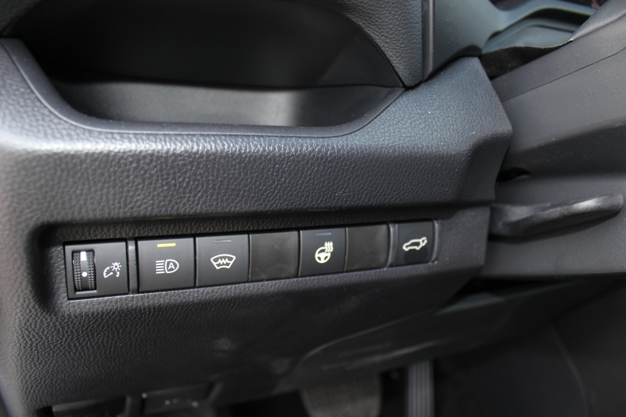 Toyota RAV4 XLE AWD 2025