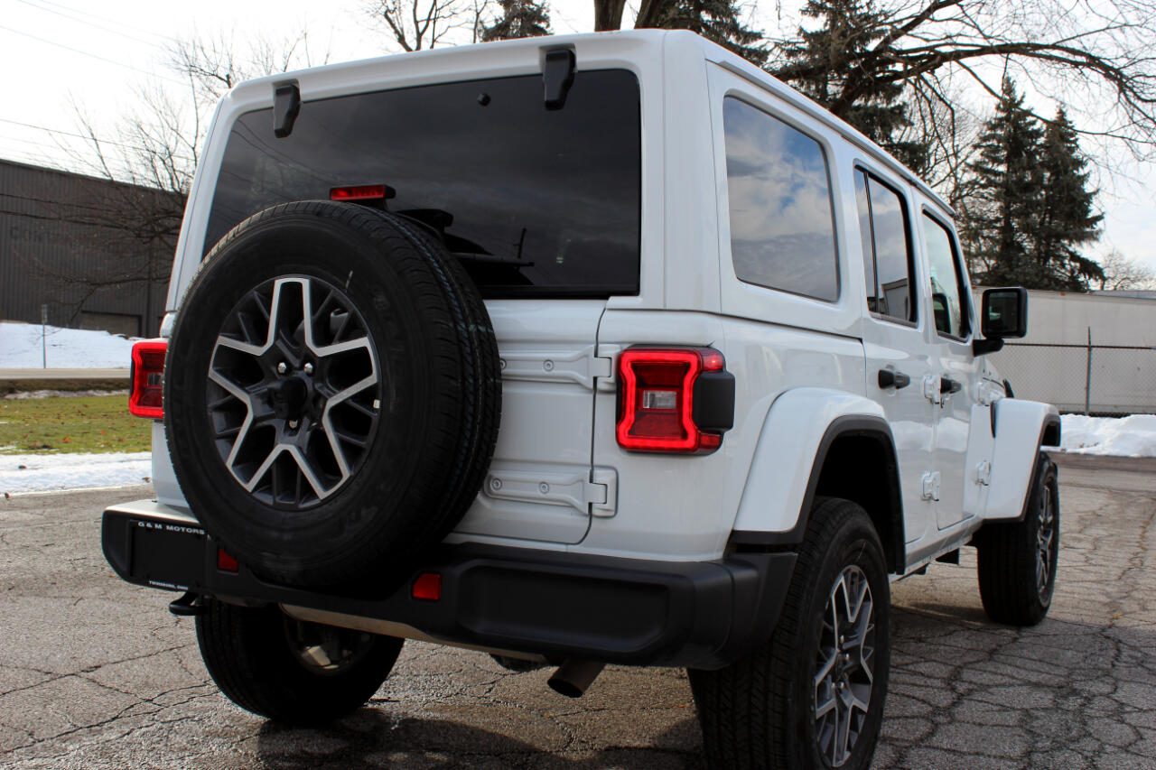 Jeep Wrangler Sahara 2025