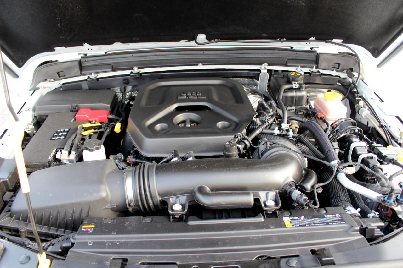 Jeep Wrangler Sahara 2025