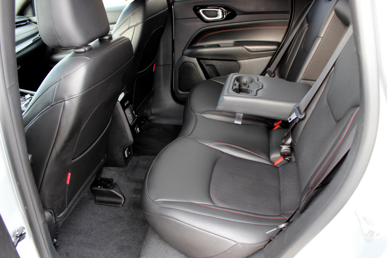 Jeep Compass Trailhawk 2025