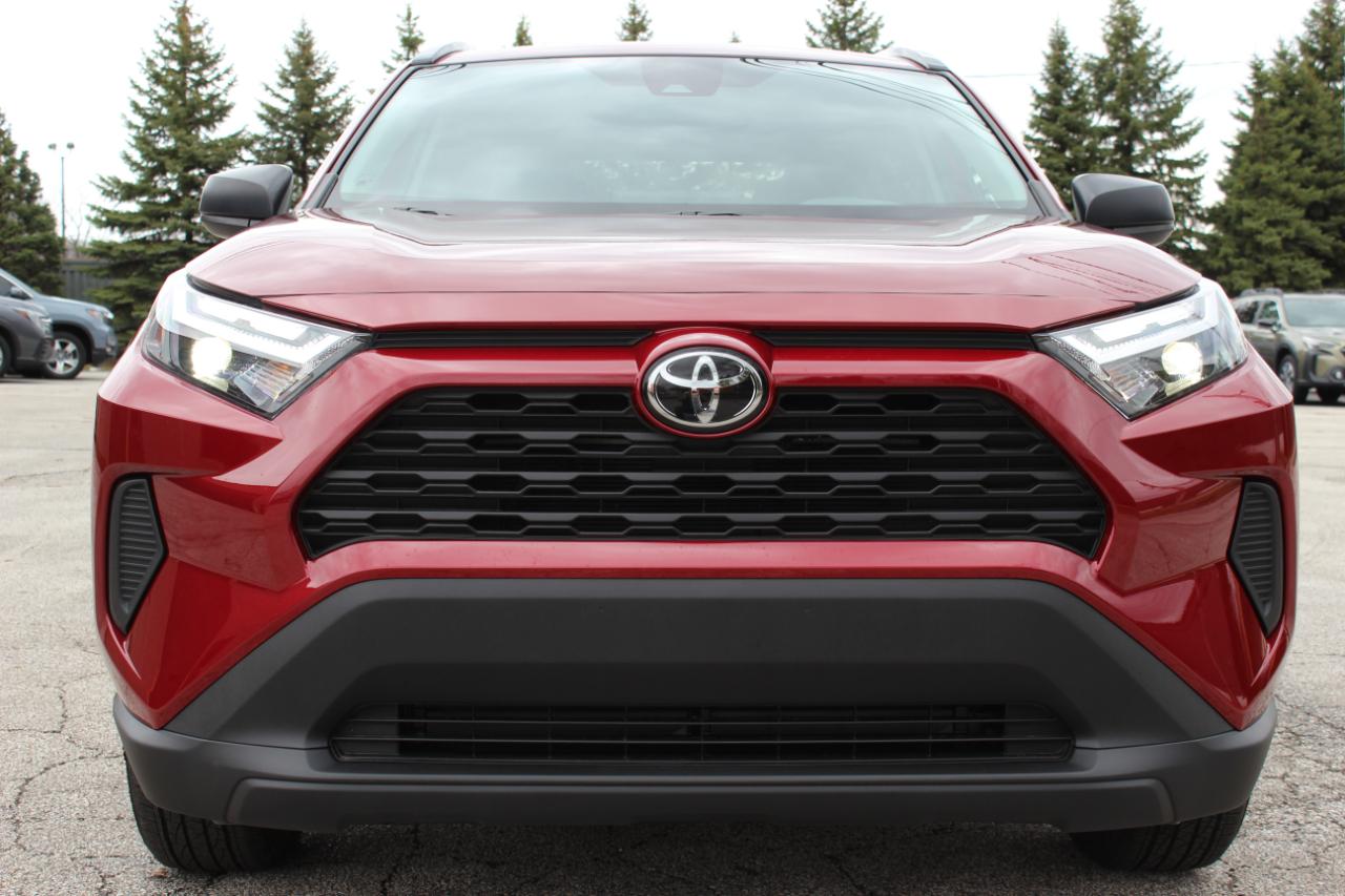 Toyota RAV4 Hybrid LE 2025