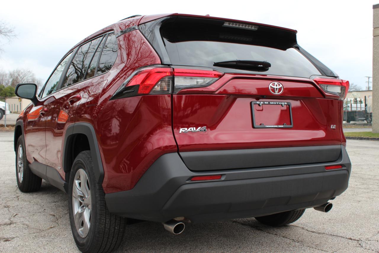 Toyota RAV4 Hybrid LE 2025