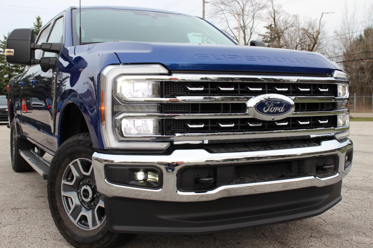 Ford F-250 SD Lariat Crew Cab 4WD 2026