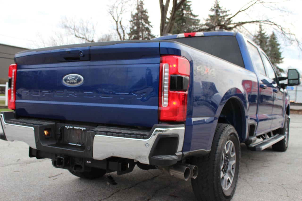Ford F-250 SD Lariat Crew Cab 4WD 2026