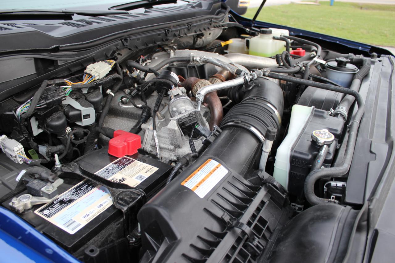 Ford F-250 SD Lariat Crew Cab 4WD 2026