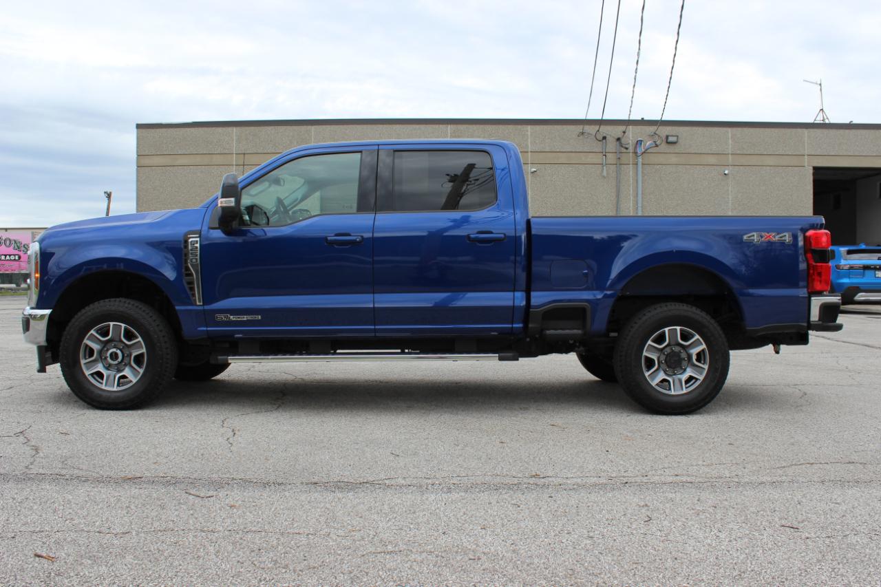 Ford F-250 SD Lariat Crew Cab 4WD 2026