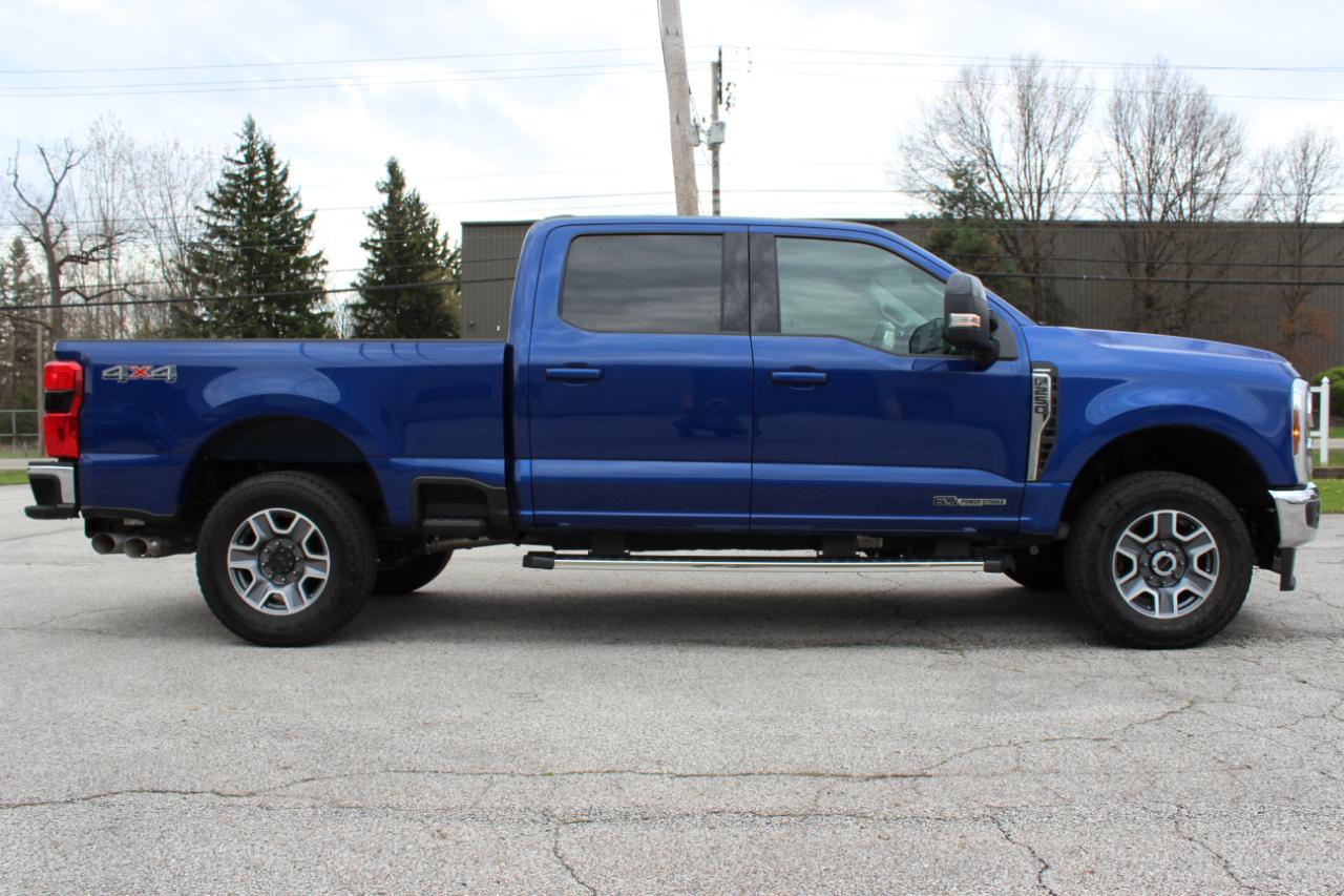 Ford F-250 SD Lariat Crew Cab 4WD 2026