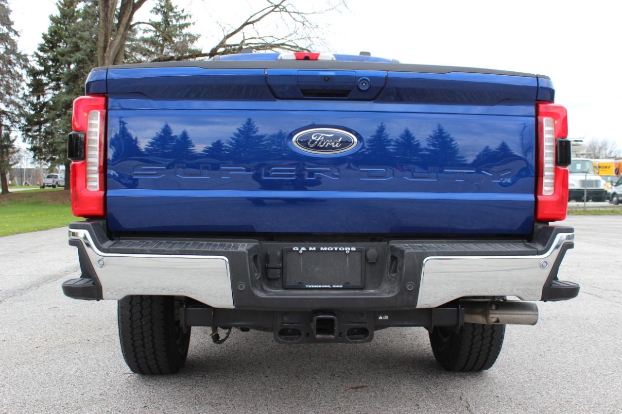 Ford F-250 SD Lariat Crew Cab 4WD 2026