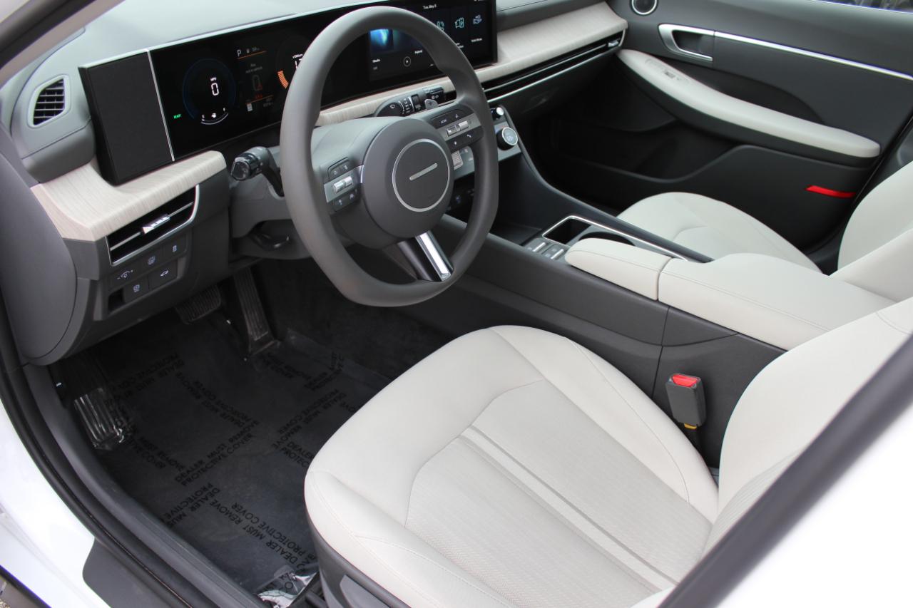 Hyundai Sonata Hybrid Blue 2026
