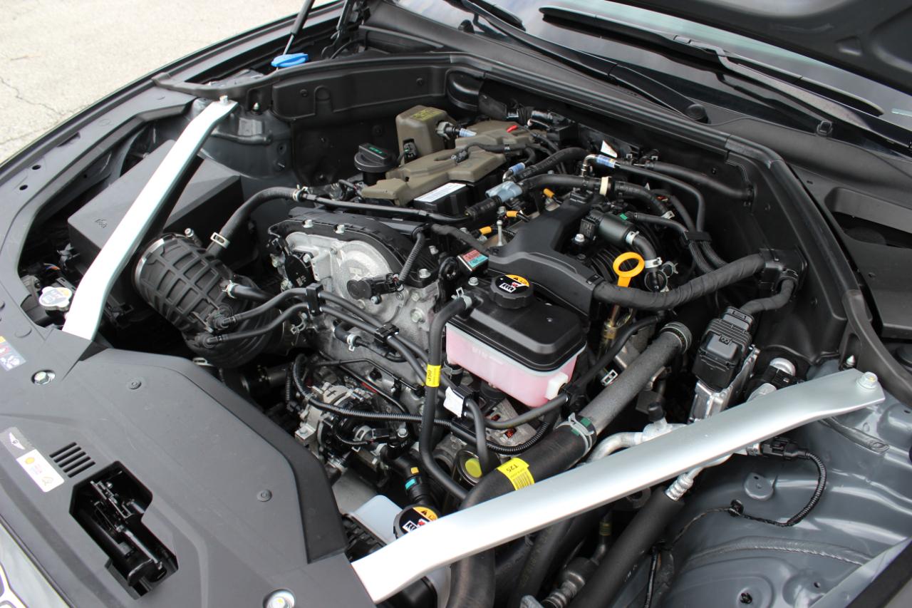 Genesis G70 2.5T 2025