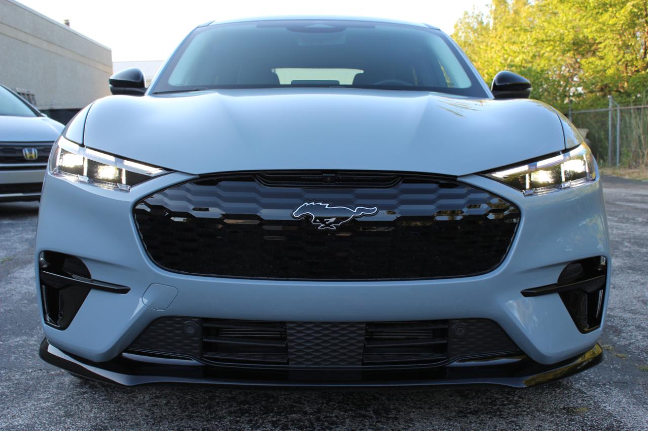 Ford Mustang Mach-E Premium AWD 2026