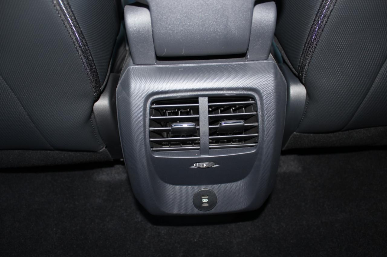 Ford Mustang Mach-E Premium AWD 2026