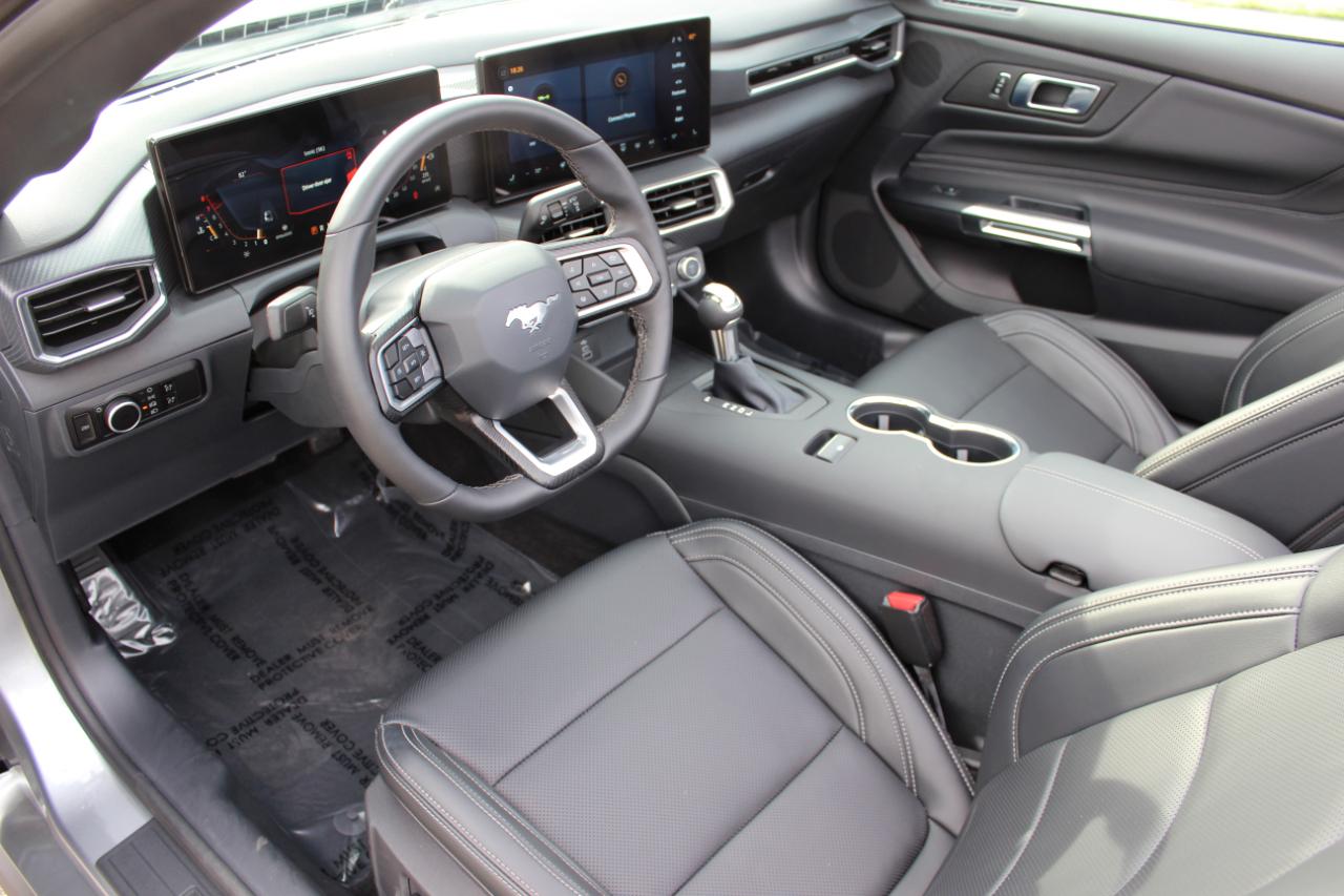 Ford Mustang EcoBoost Premium Convertible 2026